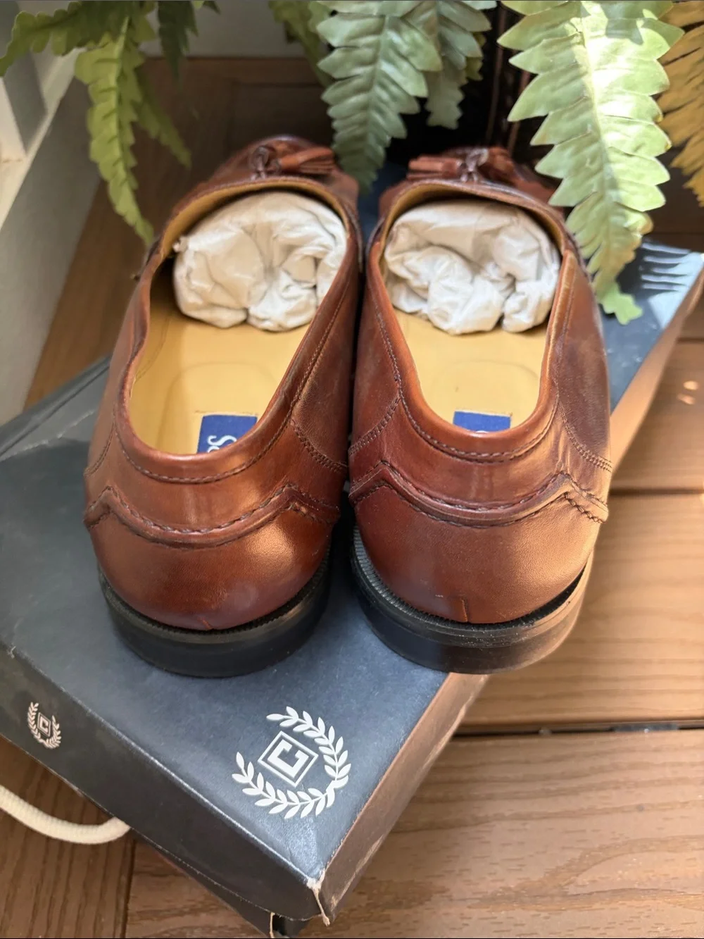 Chaps Brown Men’s 10.5 Leather Tassel Excellent Condition!